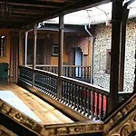 Palacio Conde Toreno 3*