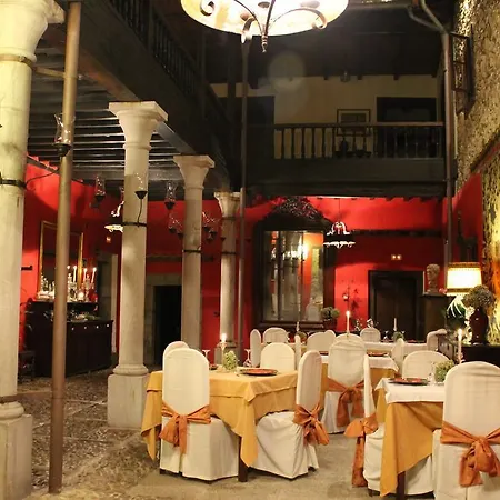 Palacio Conde Toreno Hotel Salas (Asturias)