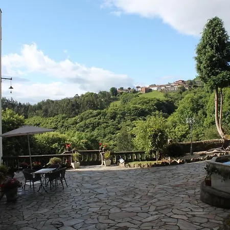 Palacio Conde Toreno 3*