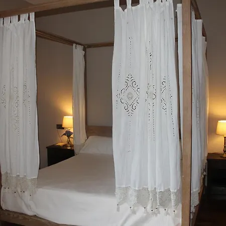 Hotel Palacio Conde Toreno Salas (Asturias)